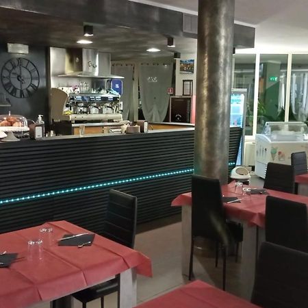 Hotel Verdina Volpiano Kültér fotó