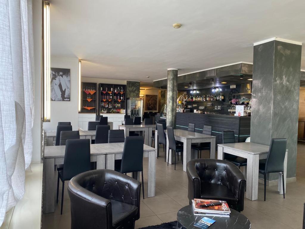 Hotel Verdina Volpiano Kültér fotó