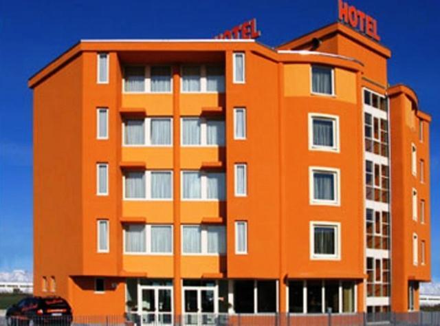Hotel Verdina Volpiano Kültér fotó