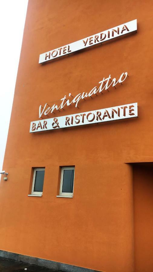 Hotel Verdina Volpiano Kültér fotó